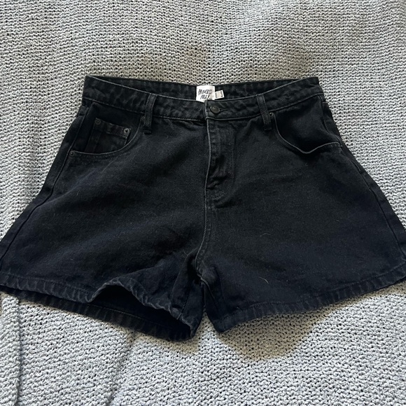 princess polly denim shorts - Picture 1 of 4